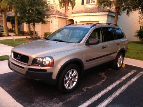 Volvo: xc90 2.5t 4 dr 3rd row seating. drives like new. looks great. no reserve