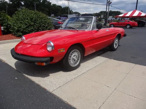 1975 alfa romeo spider!! excellent condition!! very nice driver!! low miles