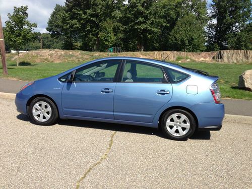 2006 toyota prius pkg v excellent condition only 47k miles