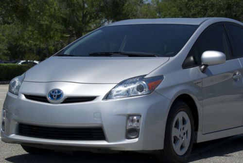 2010 toyota prius iii hybrid loaded navigation leather cam low miles clean lqqk