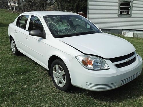 No reserve 2005 chevrolet cobalt 2.2 low miles 21916 wrecked rebuildable salvage