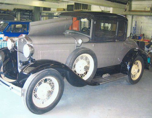 1931 ford model a deluxe coupe with rumble seat