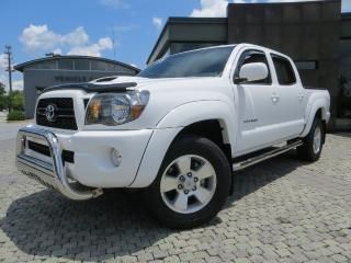 2011 toyota tacoma 4wd double v6 at  trd package, rear backup camera