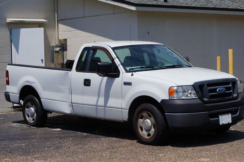 2007 ford f-150 xl bed, frame damage, rust, runs good, 106k miles, clear title