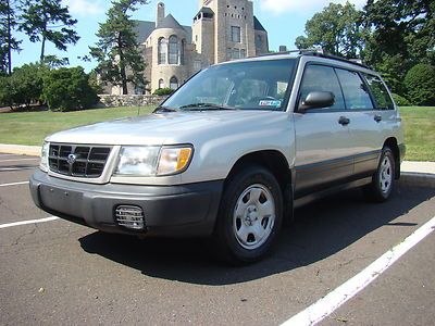 2000 forester all wheel drive no reserve !