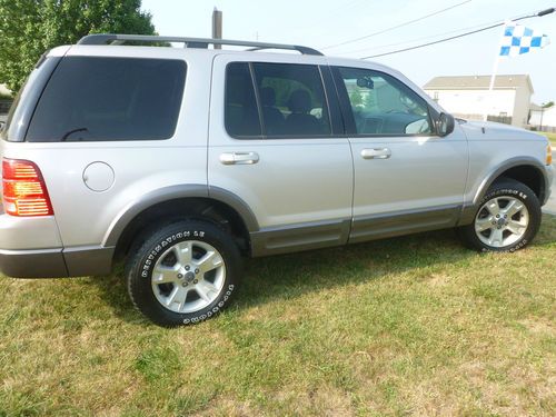 2003 ford explorer xlt sport utility 4-door 4.0l leather 3rd row 4wd 114k miles
