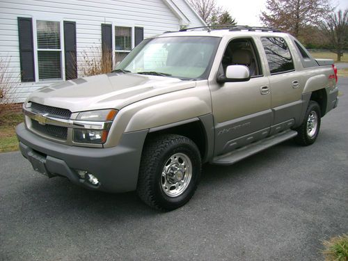 2002 chevrolet avalanche 3/4 ton 4x4 *southern truck* no rust! no reserve!