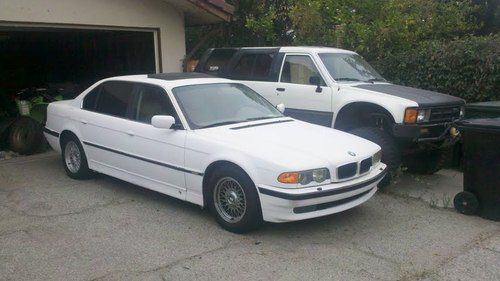 1998 bmw 740il base sedan 4-door 4.4l wrapped flat white to protect paint