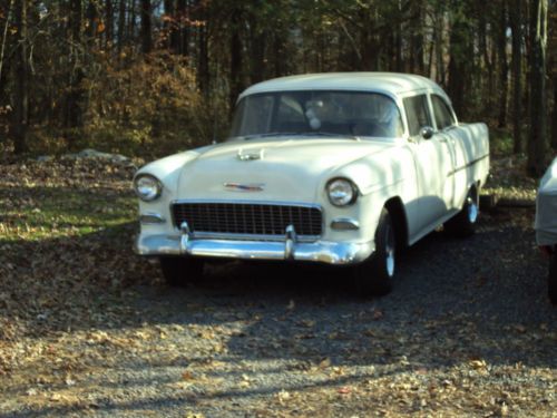 1955 chevy 2 door sedan