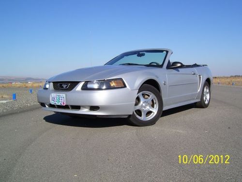 2004 ford mustang premium 40th anniversary convertible coupe - 77800 miles