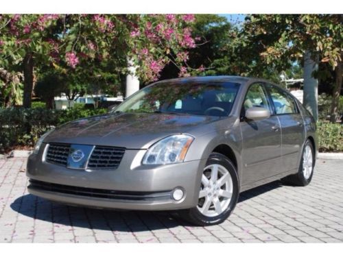 2004 nissan maxima sl 3.5 auto/full power, car fax very clean, 1owner, 94 miles.