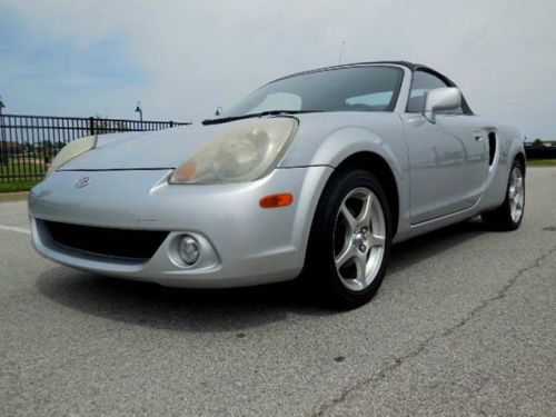 2003 toyota  mr2 convertible awesome color combo drives great