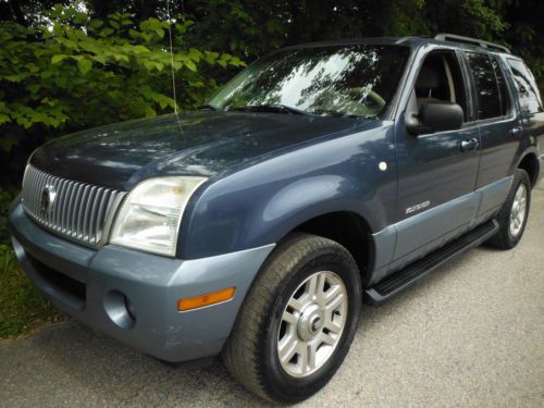 2002 mercury mountaineer 4dr 4x4 w/powermoonroof&amp;airconditioning 4.6liter 8cyl