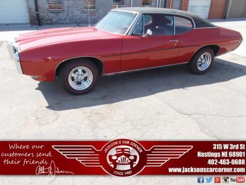 1968 pontiac lemans 2dr ht (that  g t o  look) very straight number matching