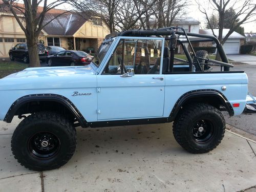Ford bronco - 1969 recently restored - built for daily driving &amp; off-roading