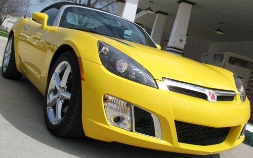 2007 saturn sky red line convertible 2.0l turbo 17,949 miles 2 owner yellow