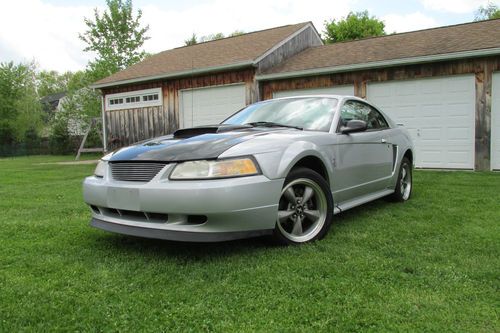 2003 ford mustang coupe excellent condition ready to drive!!!