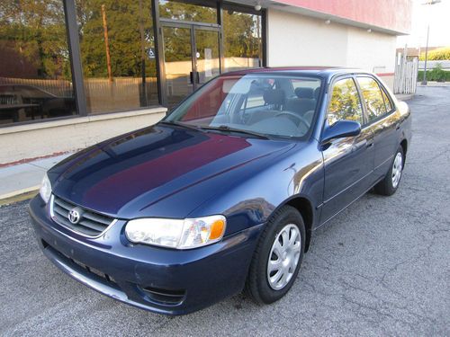 2001 toyota corolla le, low miles 5speed, very clean, great on gas , nice car!