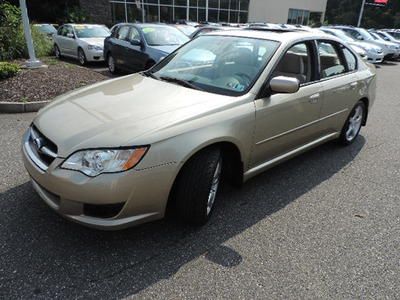 2008 subaru legacy, no reserve, one owner, looks and runs great !! no accidents