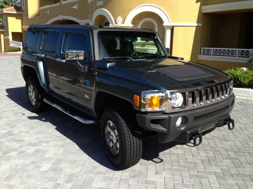 2006 hummer h3 4wd power sunroof 6 disc cd changer - 4 wheel drive- new tires