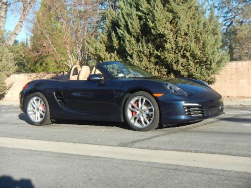 2013 porsche boxter pdk automatic navigation, bose speakers only 680 miles