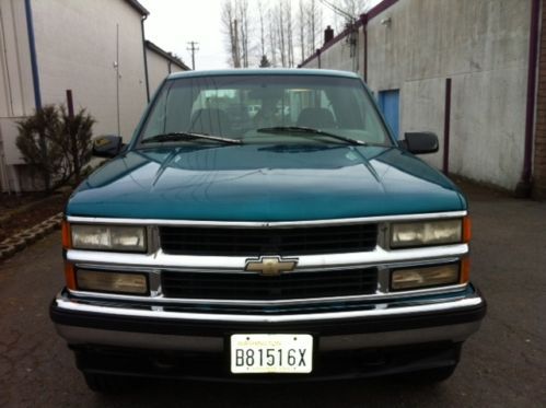 1995 chevy 1/2 ton 1500 4x4 strong 350 engine, runs and drives well.