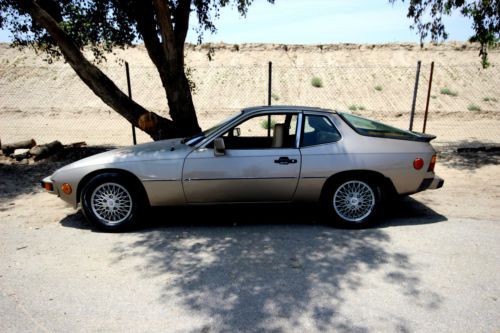 Rare barn find-1981 porsche 924s-turbo-low miles-carfax certified-no reserve