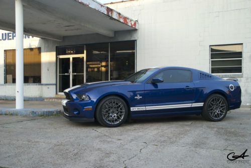 2013 ford mustang shelby gt500 coupe 2-door 5.8l
