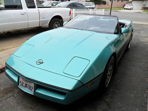 1990 corvette convertible - rare color!