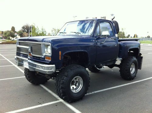 1976 chevy 1500 4x4 stepside custom 11 inch lift 110 pics and video no reserve
