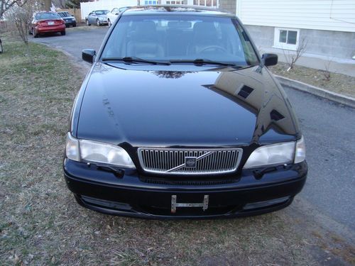 1998 volvo v70 glt station wagon,5cyl turbo 2.4l engine,leather/no reserve price