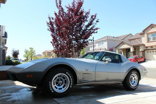 * no reserve sale *  one owner 78 corvette original 82k miles  25th anniversary!