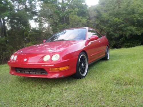 Acura integra gsr great shape well maintained cold air coil overs runs great