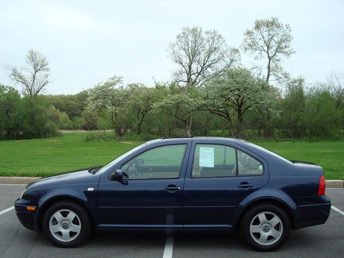 2001 volkswagen jetta tdi! leather! 1 owner! very clean! no reserve!