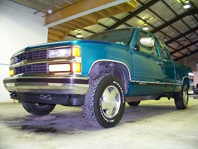 One owner - local chevy dealer trade - no reserve - uncommon condition