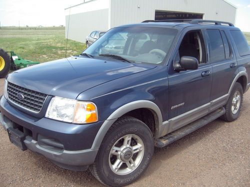 2002 ford explorer xlt 4x4, 3rd row seating, 4.0l sohc 6 cyl. new ford  engine.