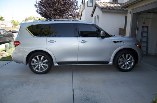2011 infinti qx56 - gorgeous silver with wheel package