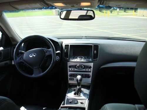 2011 infiniti g37 sedan 3.7l navigation-loaded! bluetooth --- no reserve--