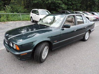 1995 bmw 325i, looks and runs fine, no reserve, only two owners.