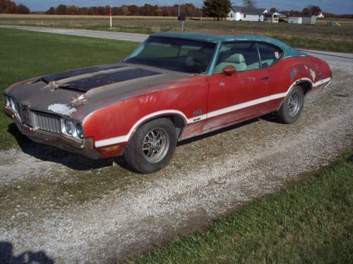 1970 oldsmobile 442 w-30 stored since 85. needs restored reef turquoise, cutlass