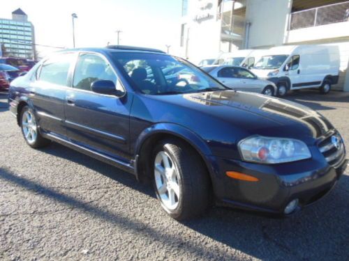 Low reserve one owner clean car-fax with only 82,712mileage sun roof great deal