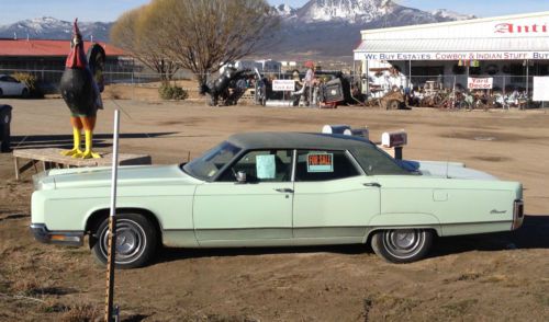 1971 lincoln continental, one owner, 42,000 original miles. green, 4 dr