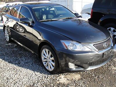 2009 lexus is250 awd - rebuildable salvage title  **no reserve**