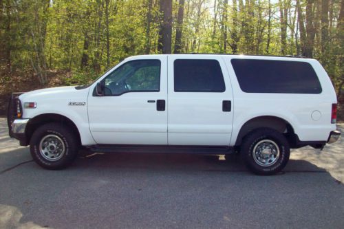 04 ford excusion 4x4 xlt super low miles police department owned maintained