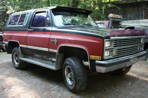 Full size blazer, parts truck, project truck, 4x4, removable top, 305 not 350