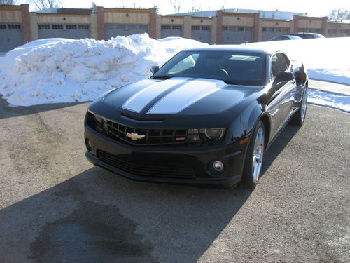 2010 chevy camaro ss supercharged 2ss w/rs sport package- like new condition
