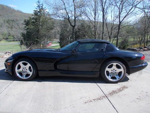 2000 dodge viper clean stock 16k miles w softtop gorgeous fully serviced