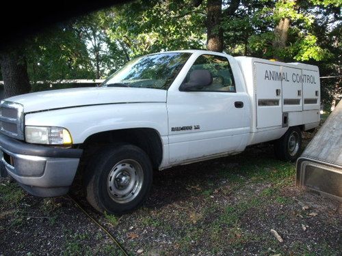 Animal transport with 6 compartments! was municipal dog catcher truck  make offe