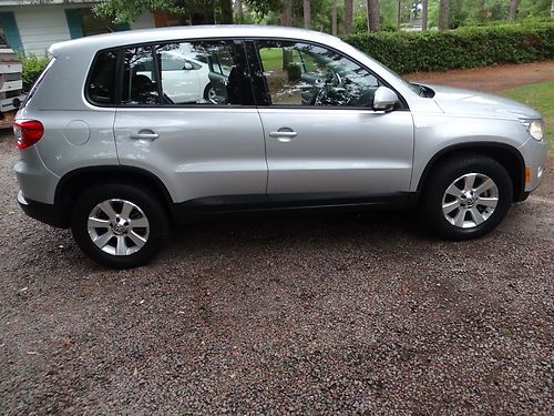 2009 vw tiguan se 2.0t new engine only 11k miles on new engine !
