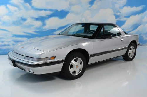 1990 buick reatta coupe 4,403 documented miles original rare classic